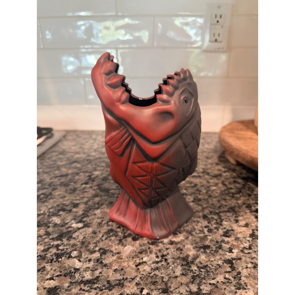 Disney Trader Sams Enchanted Tiki Bar 2nd Edition Piranha Pool Tiki Mug NWOB